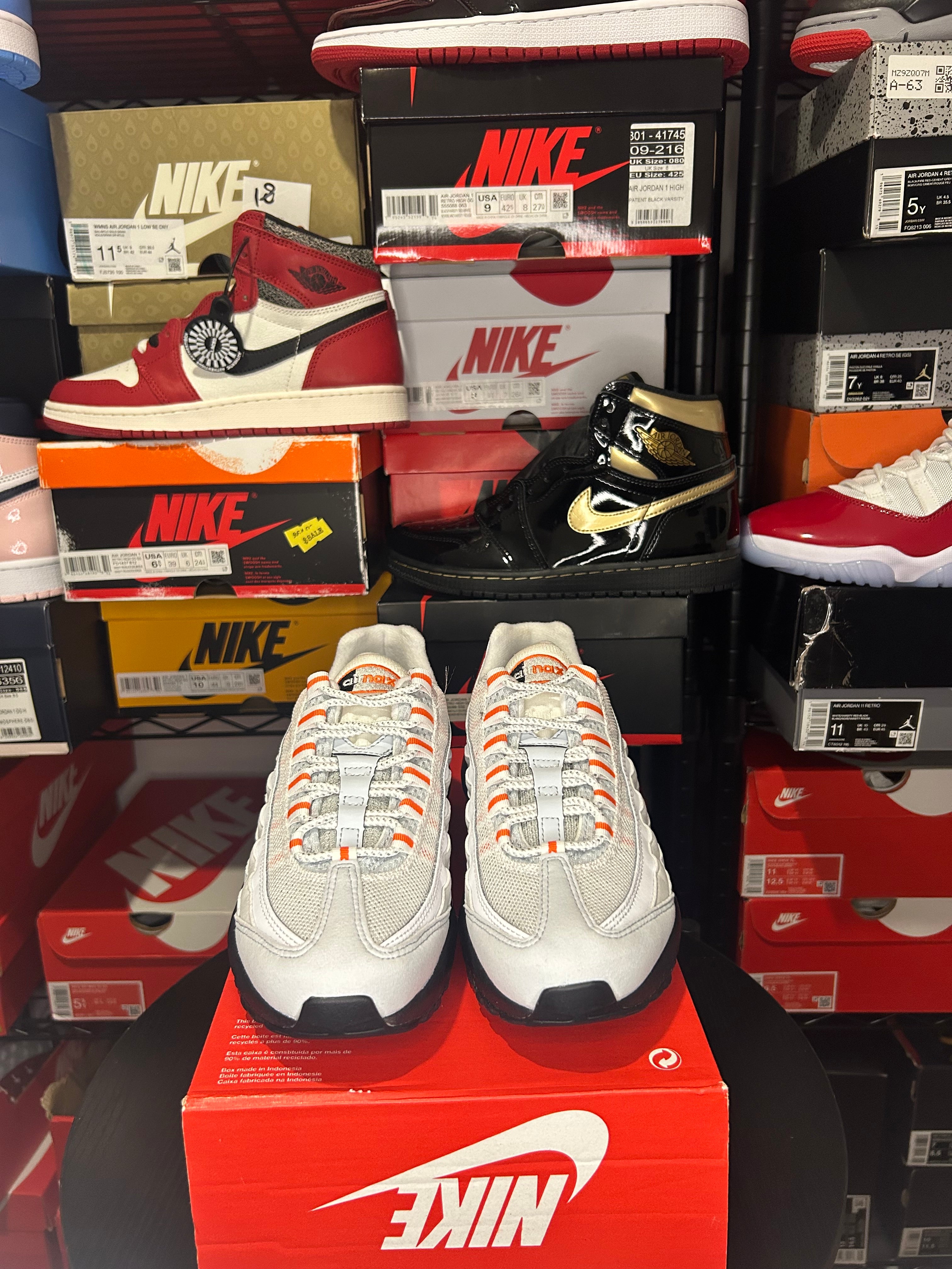 Nike Air Max 95 ‘Wolf Grey/Safety Orange’ No Box Lid