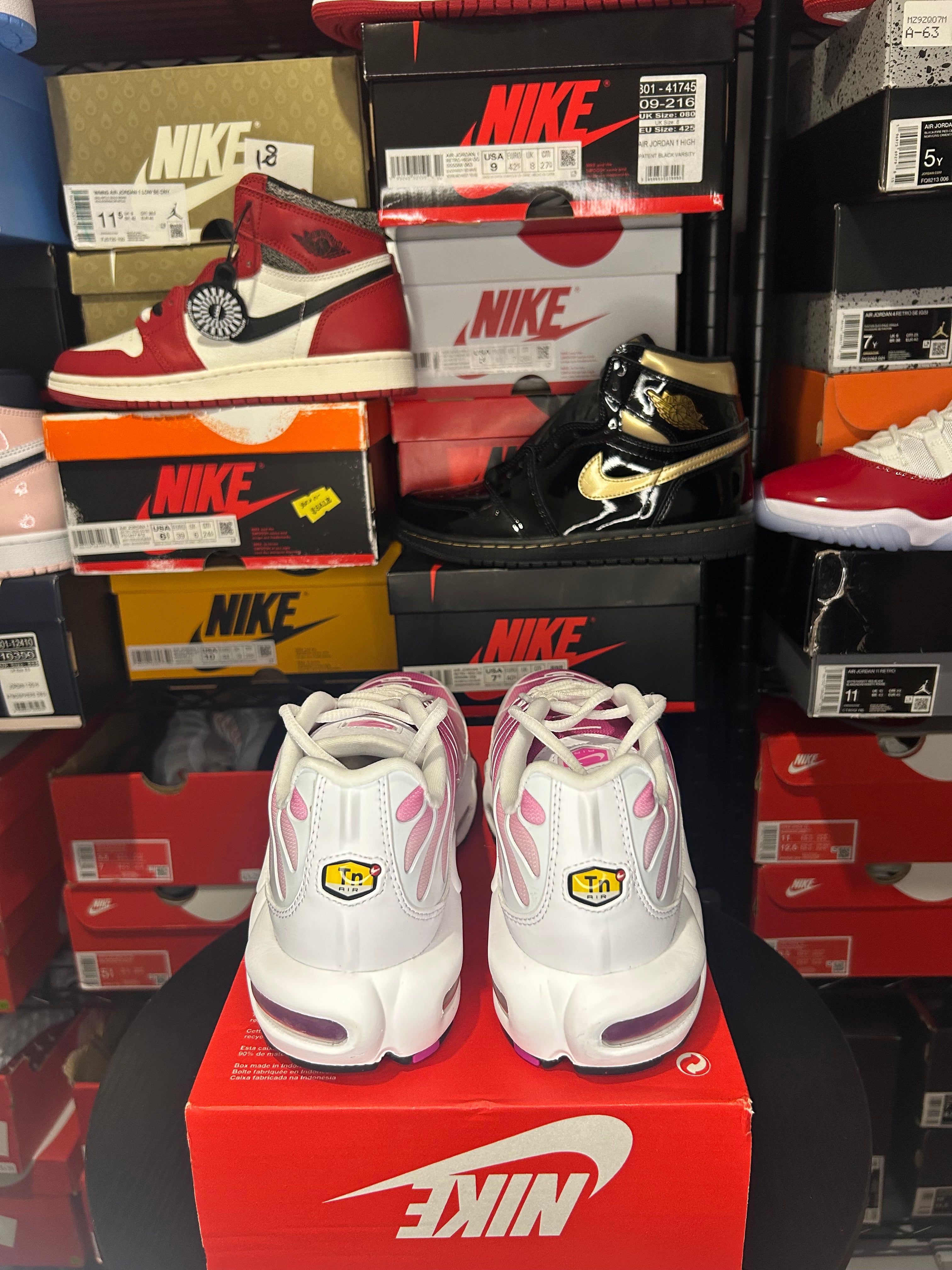 Nike Air Max Plus TN ‘White/Fire Pink’ No Box Lid