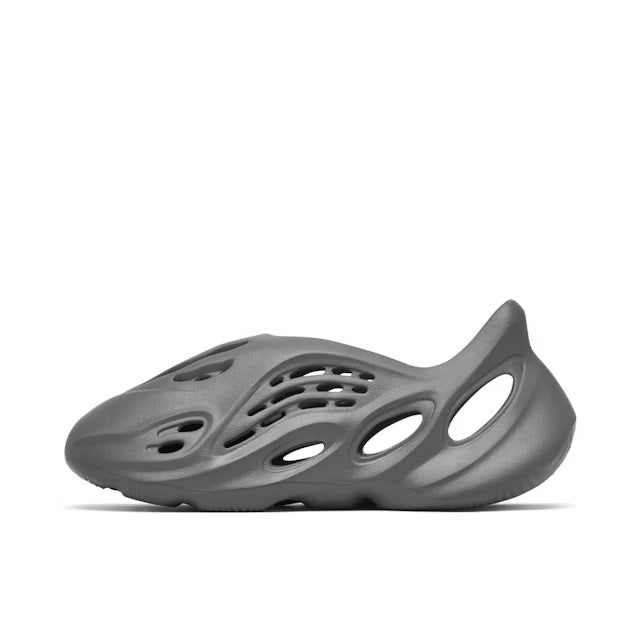 Yeezy Foam Runner 'Carbon'