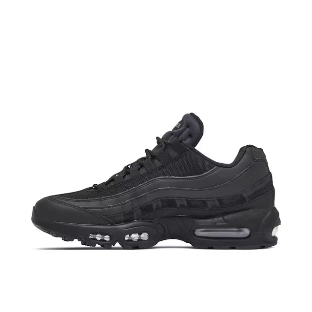 Nike Air Max 95 Essential 'Triple Black'