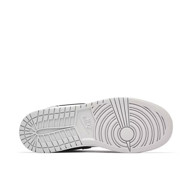 Air Jordan 1 Low 'Light Smoke Grey'