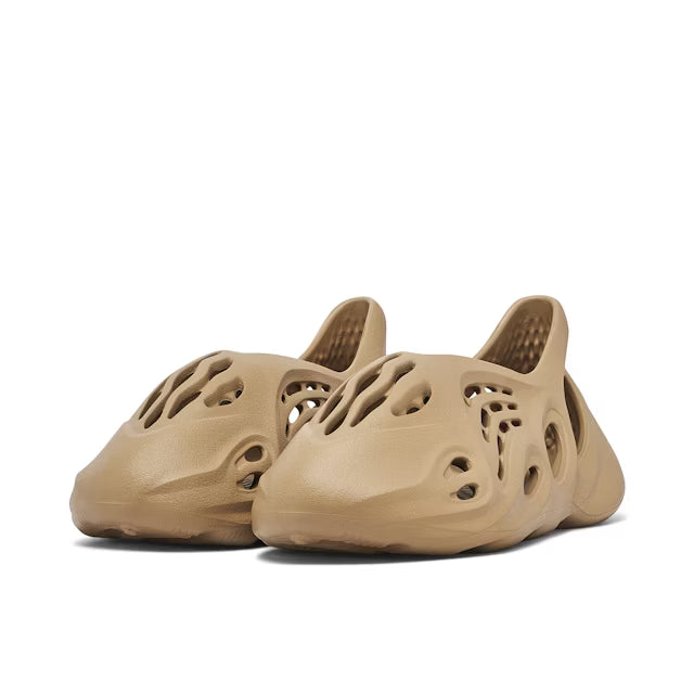 Yeezy Foam Runner 'Clay Taupe'